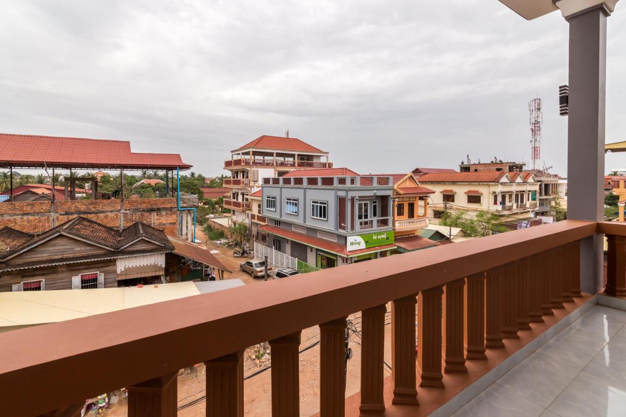 Aniza Angkor Villa 시엠리아프 외부 사진